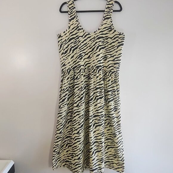 Everlane The Poplin Animal Print Dress Boho Fierce Trendy Striking Pockets  Sz M - Picture 9 of 11